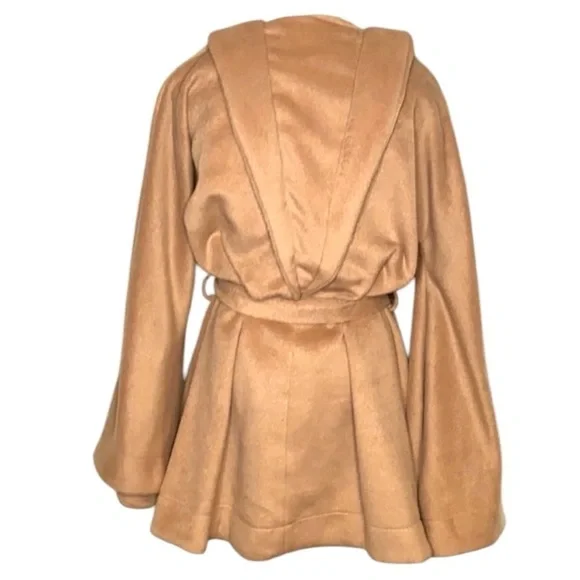 Vintage Goldie London Camel Wrap Coat - Size M/L - Chic & Cozy! - Picture 2 of 4